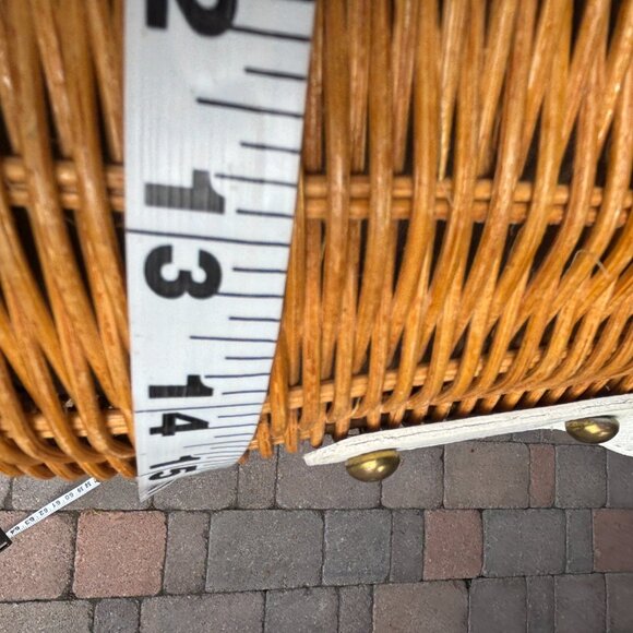 ETIENNE AIGNER VINTAGE WICKER CREEL SHOULDER BAG - Picture 4 of 10